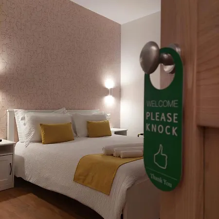 Bed & Breakfast Yoyo House Luxury *