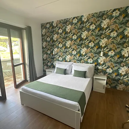 Yoyo House Luxury Bed & Breakfast Napoli