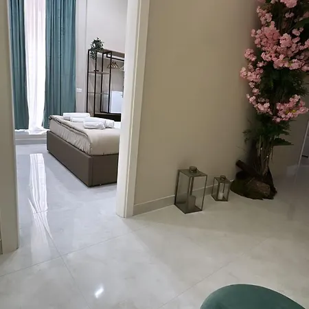 Royal Dream Bed & Breakfast *