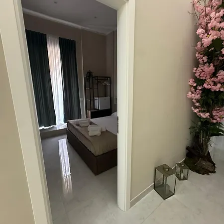 Royal Dream Bed & Breakfast *