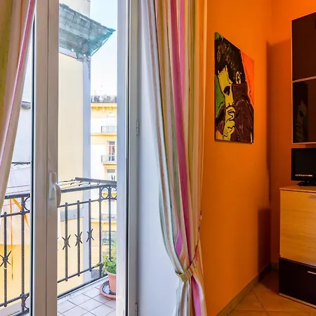 Apartment Casa Al Rettifilo Con Terrazzo By Wonderful Italy