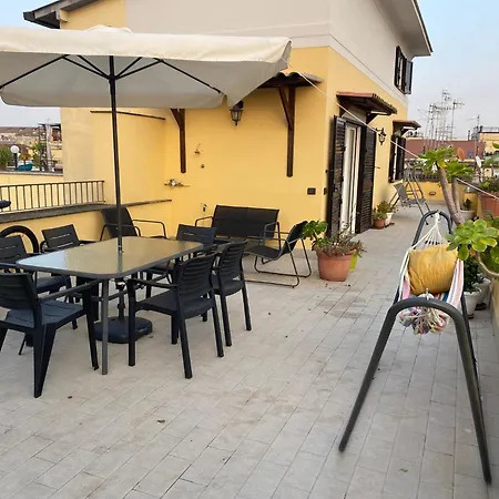 Attico Spaccanapoli Con Mega Terrazzo