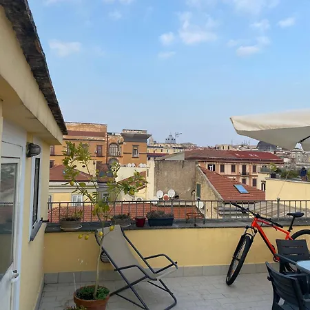 Apartment Attico Spaccanapoli Con Mega Terrazzo *
