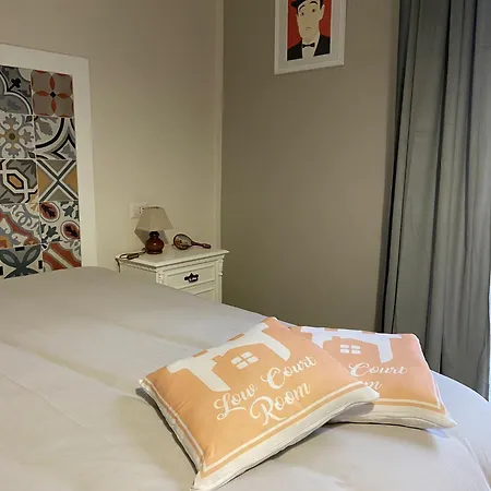 Bed & Breakfast Tinellari Naples