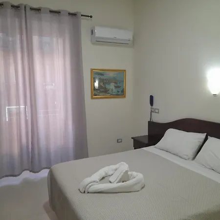 Hotel Vittorio Veneto Napoli Hotel 2*
