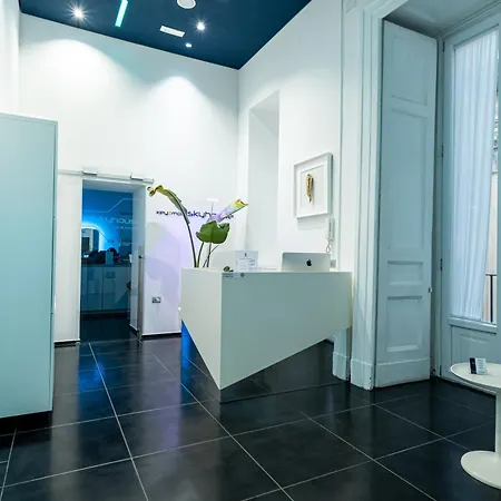 Bed & Breakfast Skyhouse Chiatamone 2*