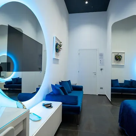 Skyhouse Chiatamone B&B 나폴리