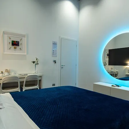 Bed & Breakfast Skyhouse Chiatamone Neapel