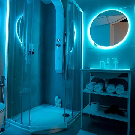 Skyhouse Beverello 3* Naples