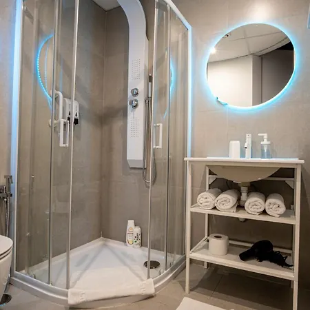 Skyhouse Beverello Bed & Breakfast 3*