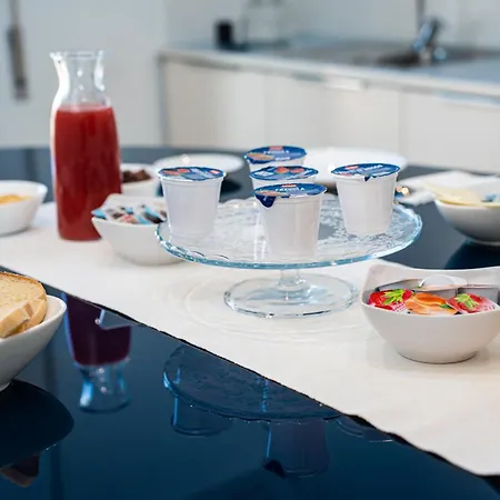 Skyhouse Beverello Bed & Breakfast 3*
