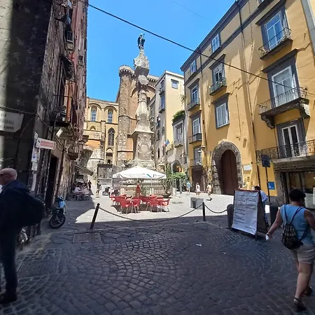 Il Balconcino Ai Tribunali