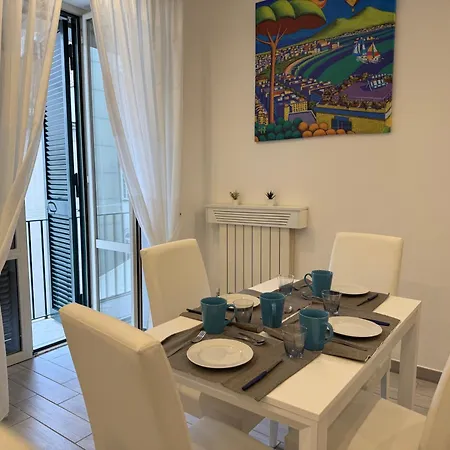 Caracciolo's View Apartment *