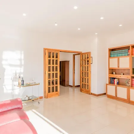 Bright Private Parking - Happy Apartment Naples