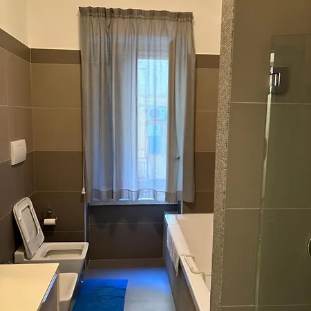 Cucciola Arlecchino Appartement Napels