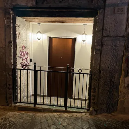 Very Apartment *