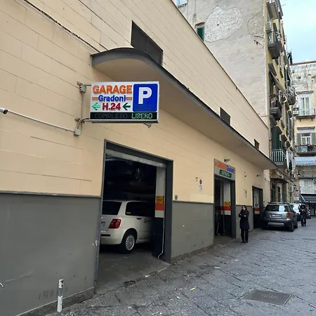 Caruso Place Boutique & Wellness Hotel 4*