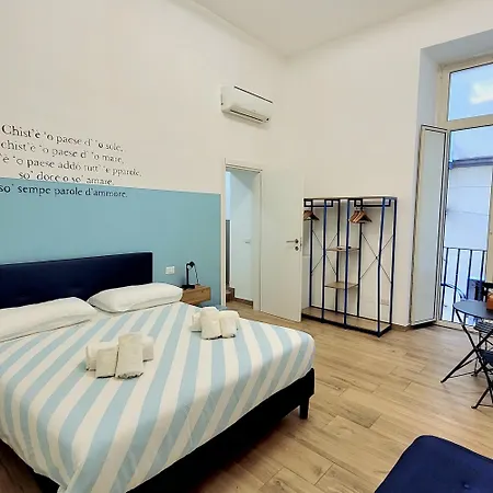 Le Stanze Del Poeta Libero Bovio Guest house