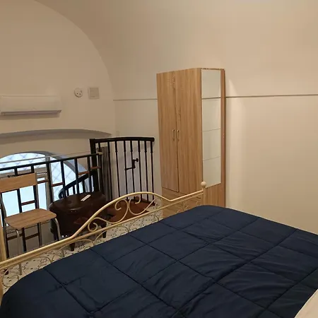 The White Cat Feriehus Napoli