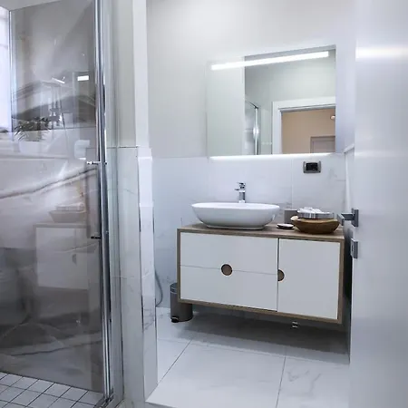 Fflats Modern In The Heart Of - 201 Apartment Naples
