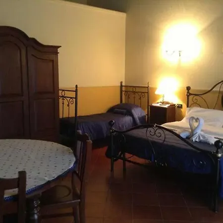 Casa de hóspedes Pignatelli 3*