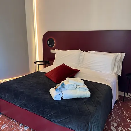 Rettifilo 311 Πανσιόν 5*