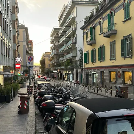 House Moni * Napoli