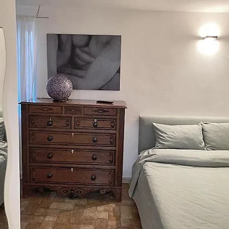 Residenza Le Rose Apartment Naples