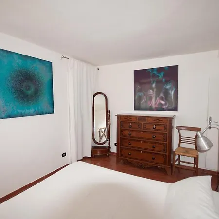 Residenza Le Rose Apartment *