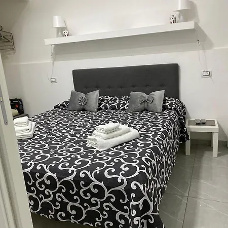 Le 3 Sorelle House Holiday home *