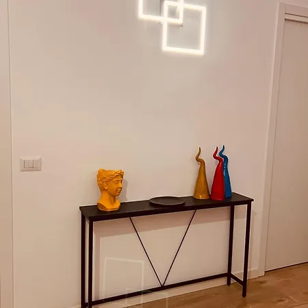 La Casa Di Clara * Naples