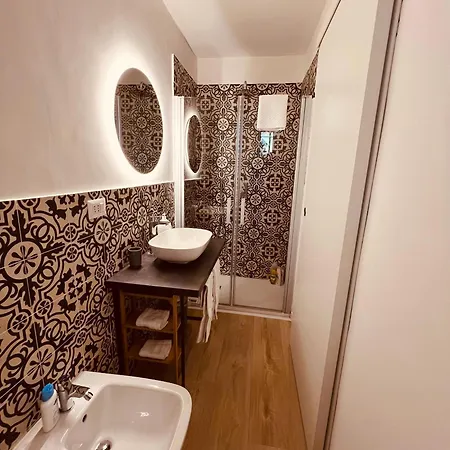 La Casa Di Clara Naples
