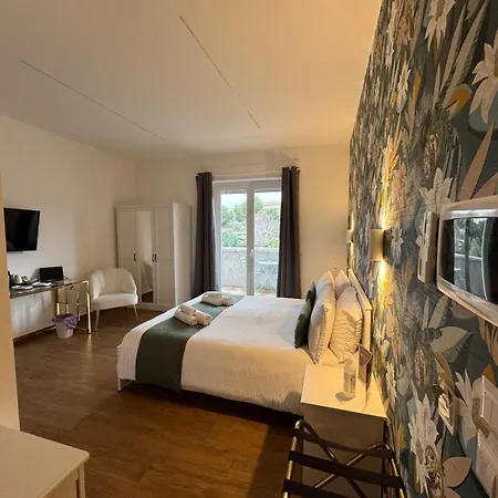 Yoyo House Luxury Bed & Breakfast *