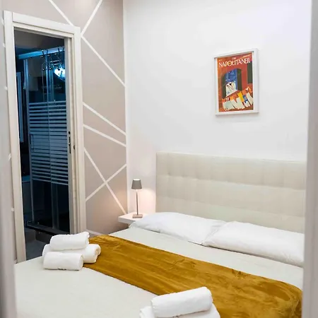Guest house Nalusa Superior Chiaia - Nel Cuore Della Citta Naples