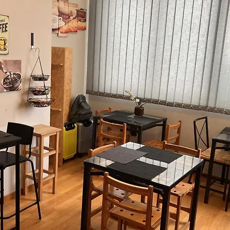 Nocleg ze śniadaniem Factory Design Neapol