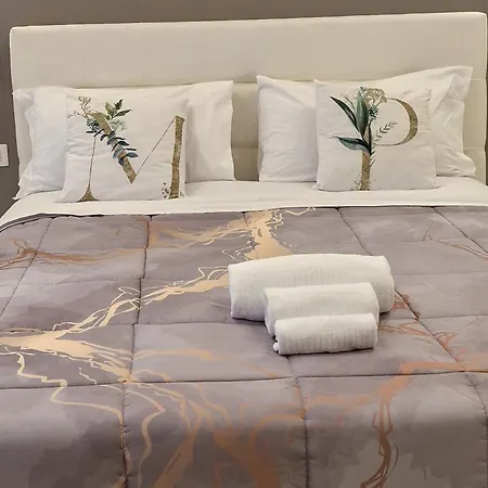 Mopi Maison * Nápoles