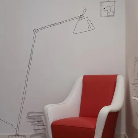 Piazza Bellini&apartments 3*