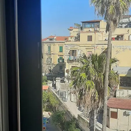Bed & Breakfast Pacis Naples