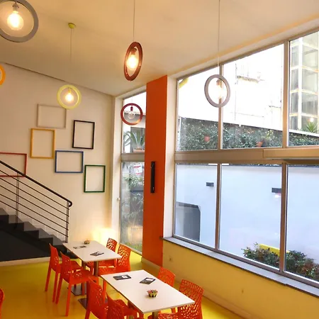 Otel Correra 241 Lifestyle Napoli