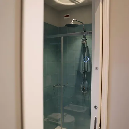 109 Luxury Naples