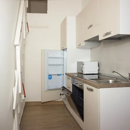 Unihome * Naples