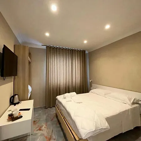 Business House *