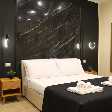 Affittacamere Blackwoody Contemporary - Centro Storico Via Toledo