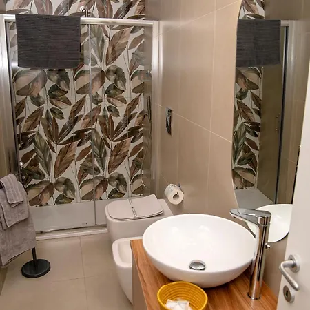 Domus Carmela Bed & Breakfast *