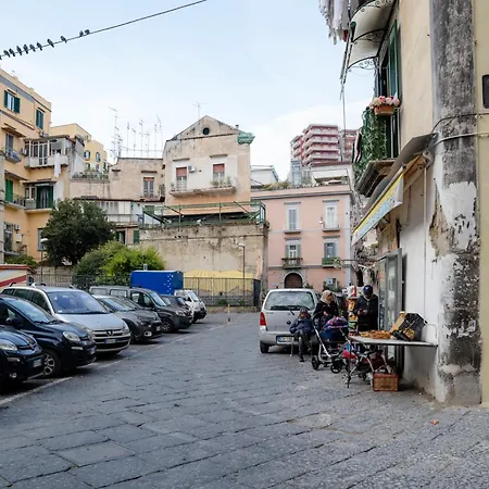 Tra I Vicoli Di Napoli, La Olivella Design E *