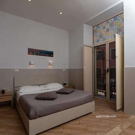 Residenza Alba Bed & Breakfast Naples