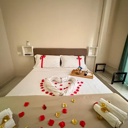 Royal Dream Bed & Breakfast *