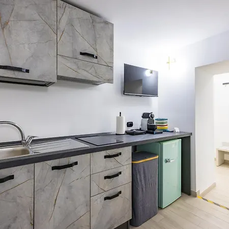 Teto's House Apartment *