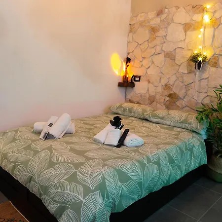 Centro - Grottino Con Vasca Idromassaggio Apartment