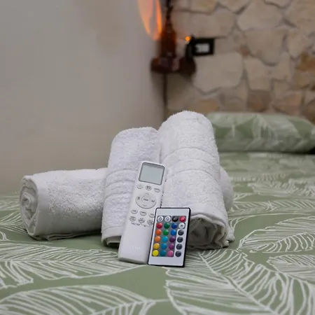 Centro - Grottino Con Vasca Idromassaggio Apartment